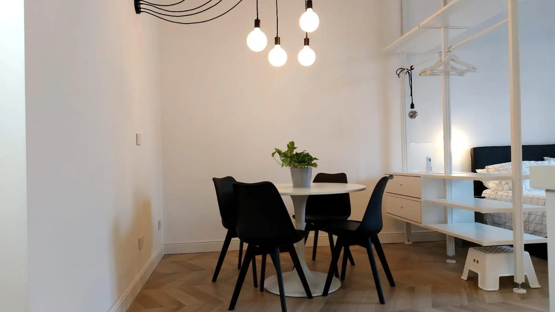 Navigli New Central Studio Apartment Milan 0*,  Italie